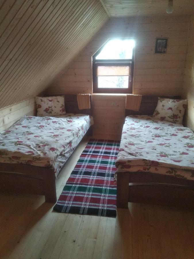 Садиба Під Чертежиком Kolochava Dış mekan fotoğraf